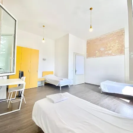 Auberge de jeunesse Bribano & Bike Sharing-workers And Tourists Hospitality *